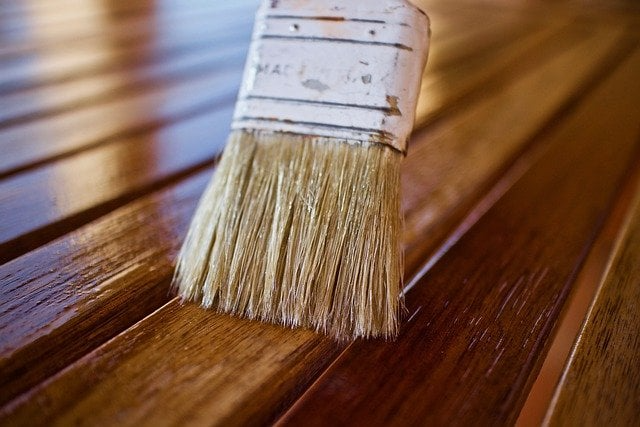 HOW TO PICK THE PERFECT WOOD STAIN